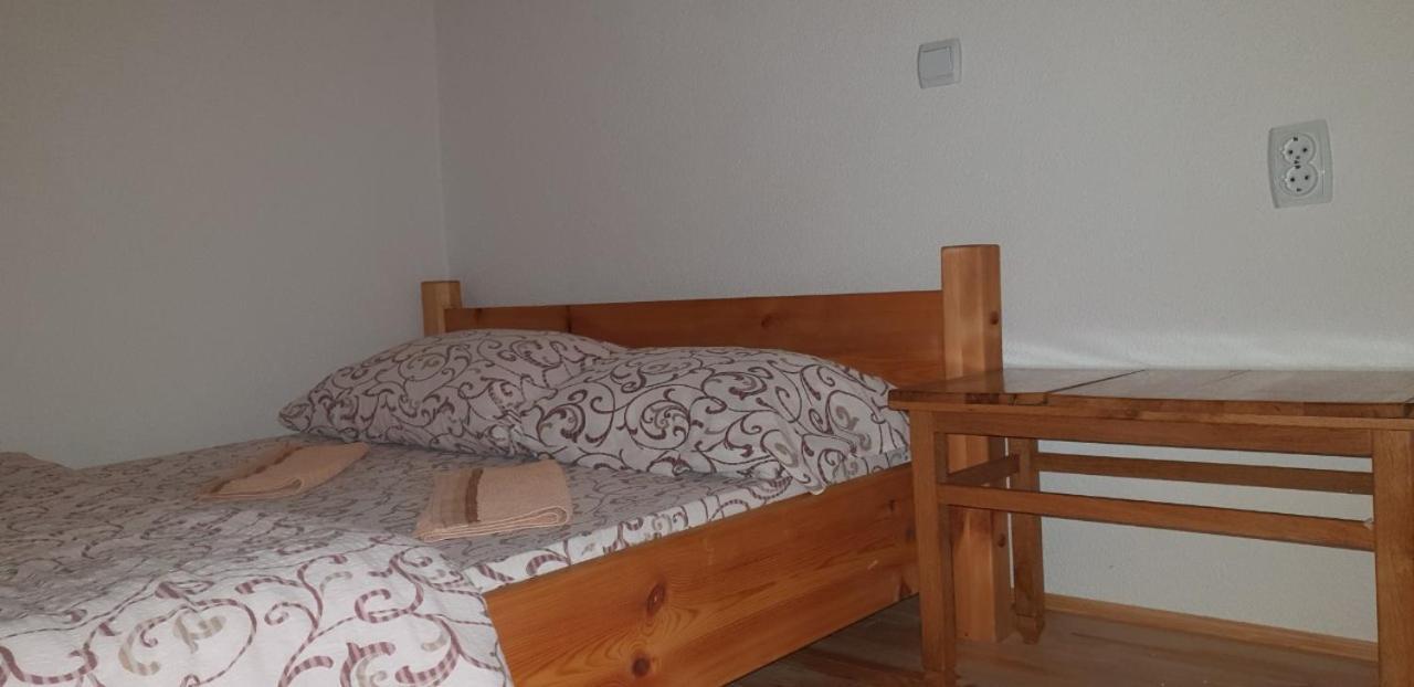 Hotel Pansion I Restoran ,, Pogled" Han Pijesak Exterior foto